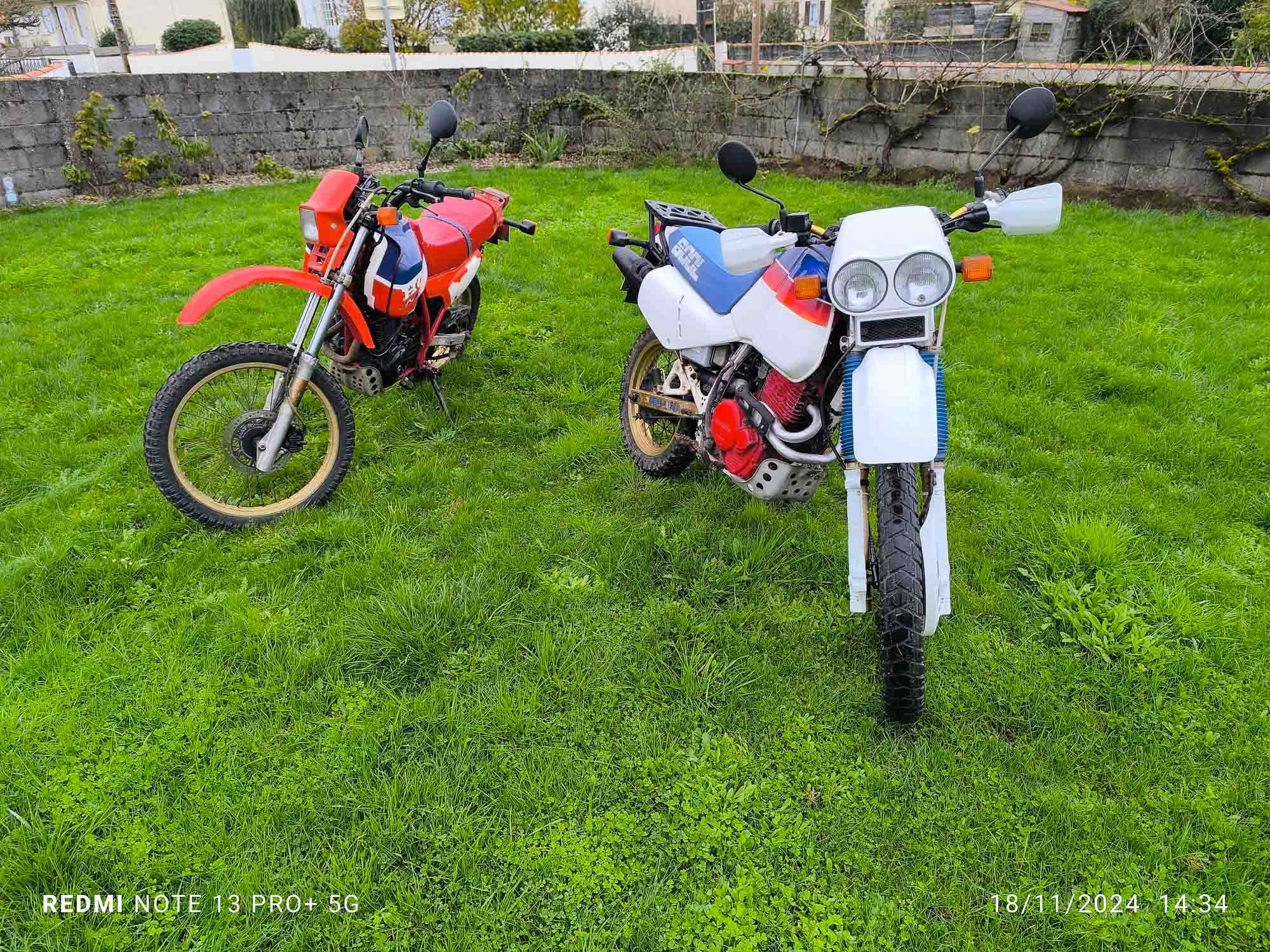 Las motos están preparadas para pasar la inspección técnica con el fin de poder tener los documentos en regla. Las motos están preparadas para pasar la inspección técnica con el fin de poder tener los documentos en regla.